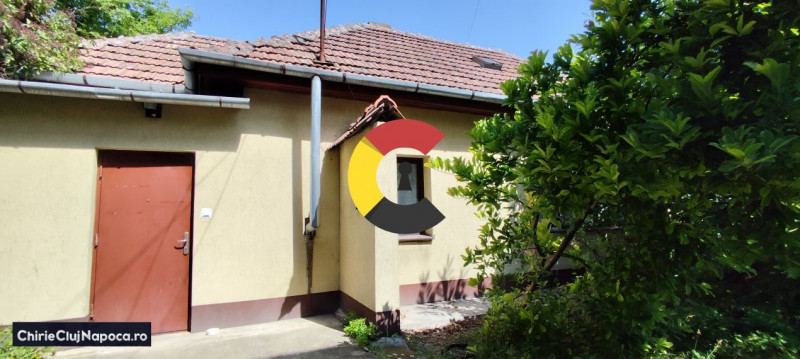 Casa individuală cu 2 camere în Centrul Orașului langa UMF
