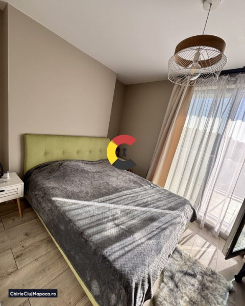 Penthouse modern cu 3 camere in zona Semi-Centrala• 2 parcări 