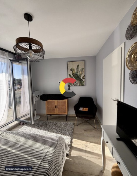 Penthouse modern cu 3 camere in zona Semi-Centrala• 2 parcări 