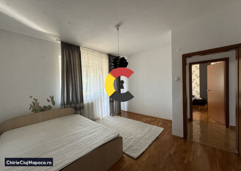 Penthouse spatios cu 4 camere in cartierul A. MURESANU • PET FRIENDLY