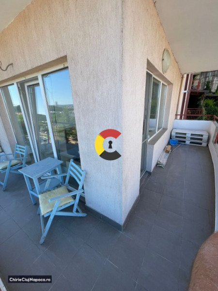 Apartament fain cu 2 camere, zona VIVO, str Razoare 