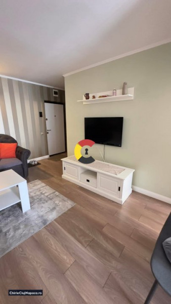 Inchiriez apartament cu 2 camere semidecomandat, zona FSEGA
