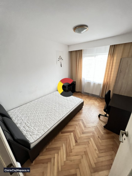 Închiriez apartament cu 3 camere decomandate în Gheorgheni