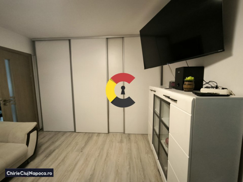Apart. frumos cu 3 dormitoare, Cart Între Lacuri, 4-5 statii de Centru