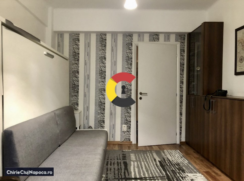 Apartament cu 2 camere decomandat, Central, zona UBB