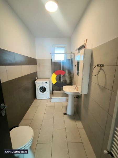 Apartamant (living-bucatarie, dormitor) parcare, zona Marasti/Oser
