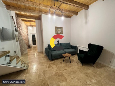 Casa cu 4 camere, 3 dormitoare, 2 bai, terasa, zona Piata 1 Mai