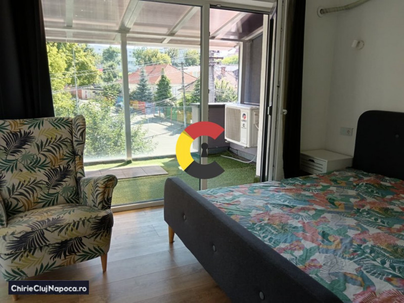 APARTAMENT FRUMOS LA 10 MINUTE DE UMF SI DE ZONA CENTRALA!
