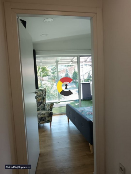APARTAMENT FRUMOS LA 10 MINUTE DE UMF SI DE ZONA CENTRALA!