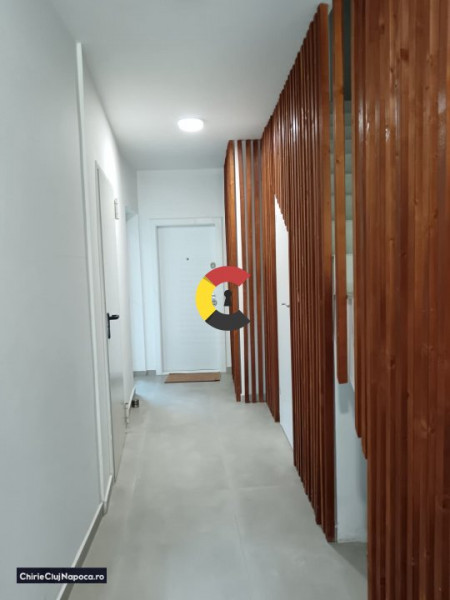 APARTAMENT FRUMOS LA 10 MINUTE DE UMF SI DE ZONA CENTRALA!