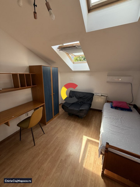 Ap cu 3 camere+2 bai| scară interioară | zona centrală - zona Horea