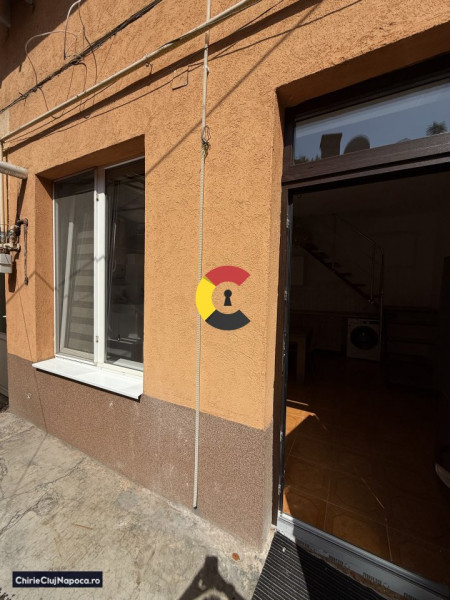 Ap cu 3 camere+2 bai| scară interioară | zona centrală - zona Horea