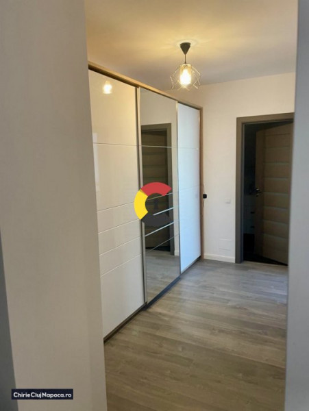 Apartament cu 3 camere, 2 dormitoare, 2 bai, cu parcare, Marasti