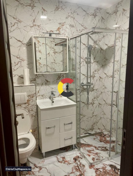 Apartament cu 3 camere, 2 dormitoare, 2 bai, cu parcare, Marasti