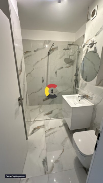 Inchiriez apartament cu dormitor si living cu bucatarie in zona Vivo