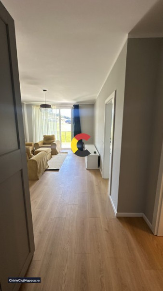 Inchiriez apartament cu dormitor si living cu bucatarie in zona Vivo