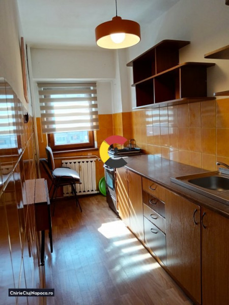 Apartament cu o camera, la 10 minute de Zona Centrala - Mobilat si utilat!