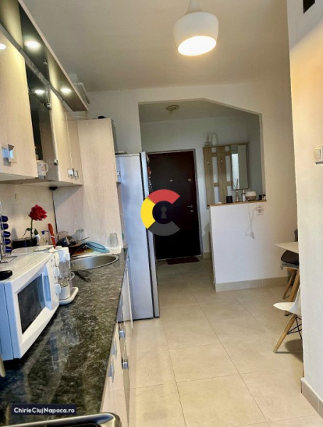 Apartament cu 2 camere, Central, P-ta Cipariu