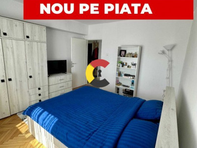 Apartament cu 2 camere, Central, P-ta Cipariu