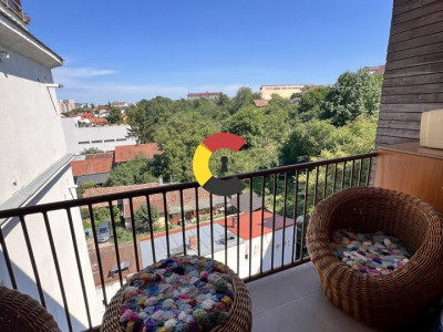 Apartament semicentral cu  2 camere semidecomandate-Str.Traian Mosoiu