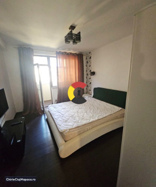 2 DORMITOARE SEPARATE, BUCATARIE, BAIE SI PARCARE PRIVATA!