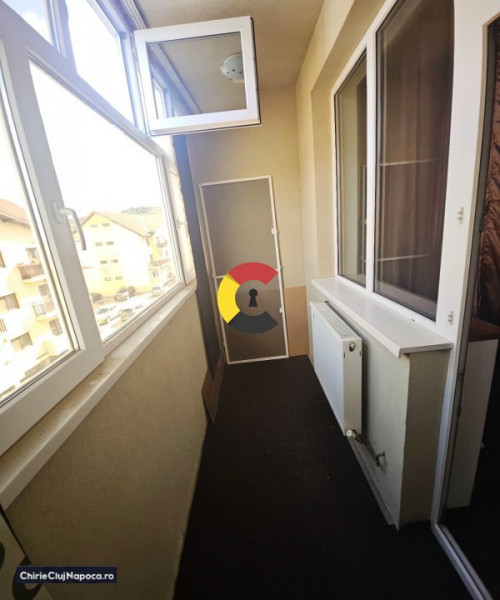 2 DORMITOARE SEPARATE, BUCATARIE, BAIE SI PARCARE PRIVATA!