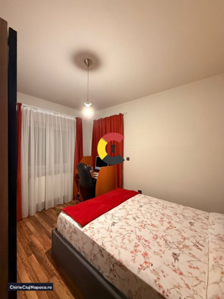  LIVING CU BUCATARIE si 2 DORMITOARE - Muzeul Apei - Floresti!