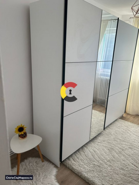 Apartament frumos cu 2 camere• cartierul MANASTUR 