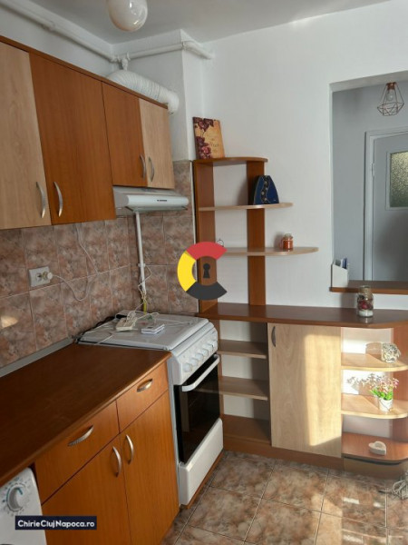 Apartament frumos cu 2 camere• cartierul MANASTUR 