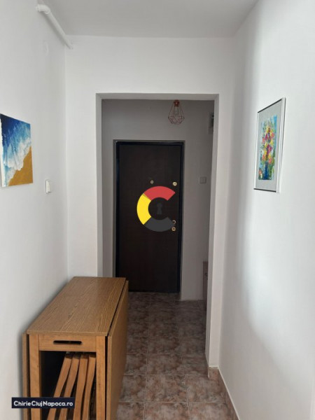 Apartament frumos cu 2 camere• cartierul MANASTUR 