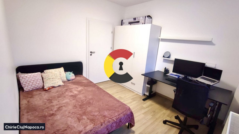 Apartament fain cu living si 2 dorm. dec., Calea Turzii, zona MOL, balcon 