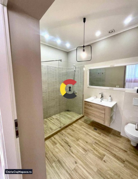 Ap. luminos cu 2 camere si gradina, Manastur, zona Roata Faget, parcare