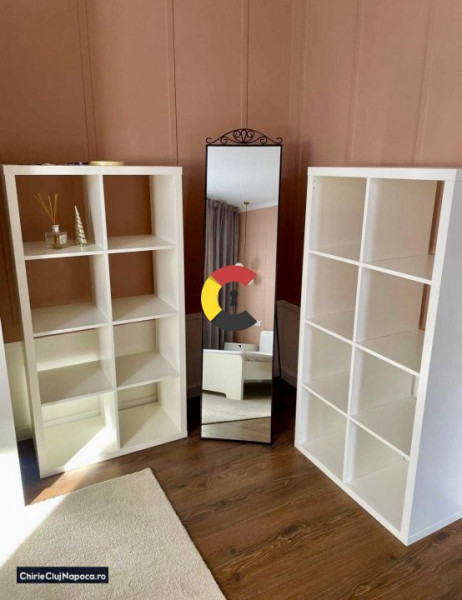 Ap. luminos cu 2 camere si gradina, Manastur, zona Roata Faget, parcare