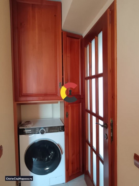 Apartament cu 3 camere la 5 minute de Zona Centrală - strada N. Titulescu nr. 2!