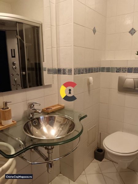 Apartament cu 3 camere la 5 minute de Zona Centrală - strada N. Titulescu nr. 2!