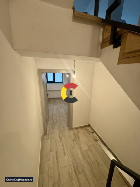 Duplex nou cu 5 camere si gradina, Gruia, parcari