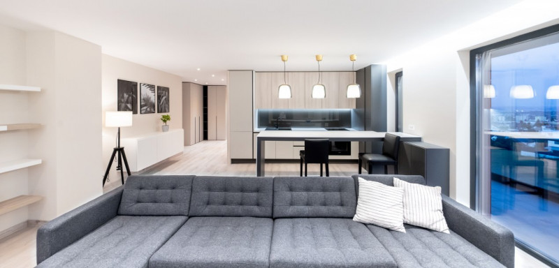 De inchiriat: apartament 3 camere, LUX, parcare subterana, priveliste!