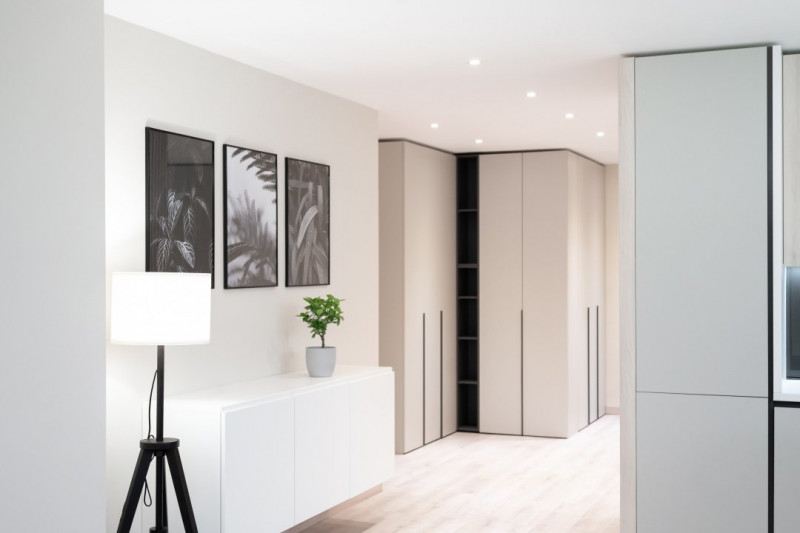 De inchiriat: apartament 3 camere, LUX, parcare subterana, priveliste!