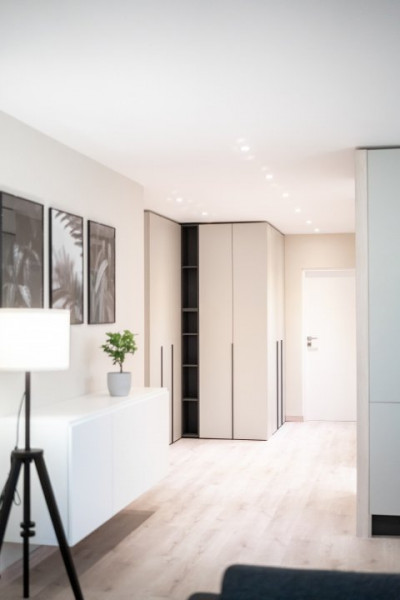 De inchiriat: apartament 3 camere, LUX, parcare subterana, priveliste!