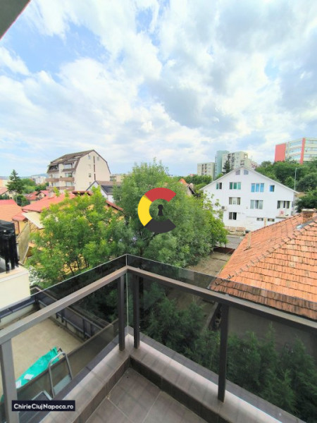 Ap. elegant cu 2 camere, parcare, bloc nou, zona Observator/Cipariu