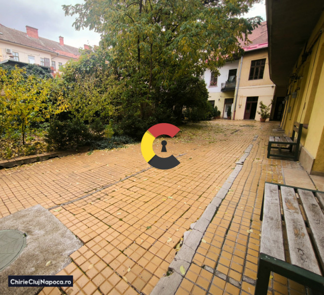 For rent - Apartment with 2 rooms in the Center, near UMF