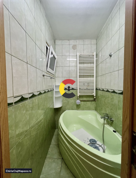 Apartament fain cu 2 camere, la casa, Andrei Muresanu, zona P-ta Cipariu, terasa
