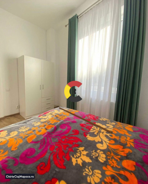 Apartament spatios cu 2 camere • Acces curte • Piata Mihai Viteazu 