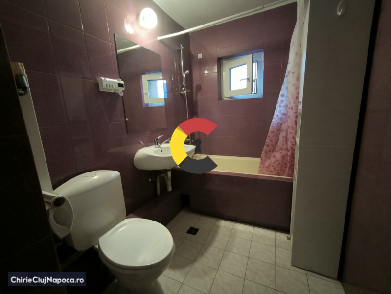 Ap spatios cu 2 camere deco zona Kaufland Manastur, 2 statii de Centru