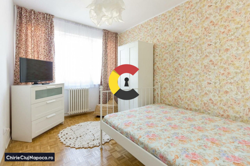 Apartament cu 3 camere, langa McDonald's - Piata M. Viteazu!