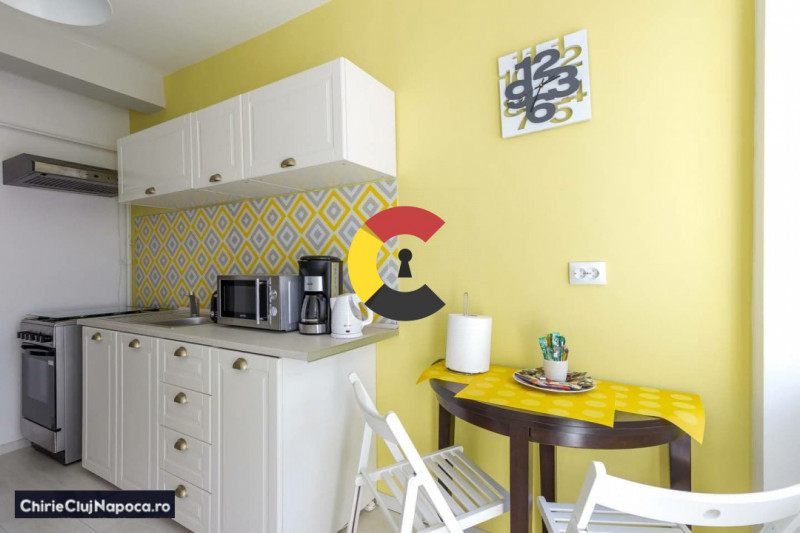 Apartament cu 3 camere, langa McDonald's - Piata M. Viteazu!