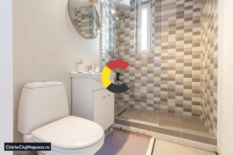 Apartament cu 3 camere, langa McDonald's - Piata M. Viteazu!