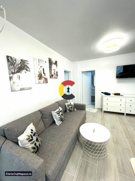 LA 5 MINUTE DE VIVO-PRIMA INCHIRIERE-LIVING CU BUCATARIE SI DORMITOR!