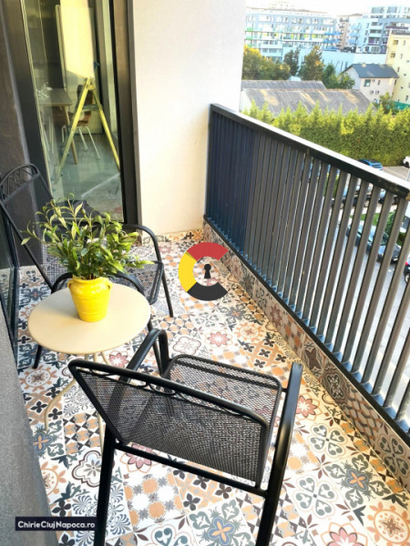 LA 5 MINUTE DE VIVO-PRIMA INCHIRIERE-LIVING CU BUCATARIE SI DORMITOR!