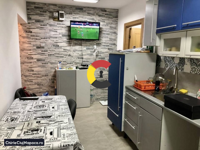 Apartament studentesc cu 3 camere si balcon, Manastur, zona Big